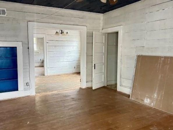 1718 S Adams Street , Fort Worth Texas 76110