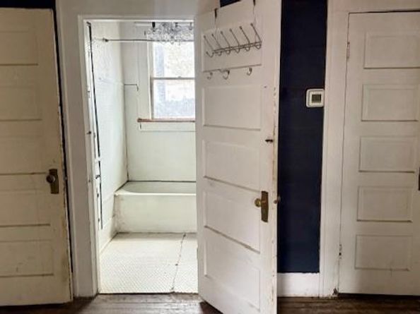 1718 S Adams Street , Fort Worth Texas 76110