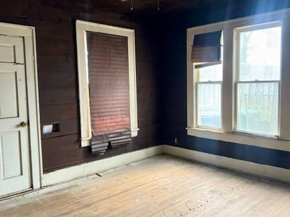 1718 S Adams Street , Fort Worth Texas 76110