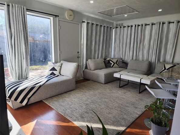 1620 W Northgate Drive , Irving Texas 75062