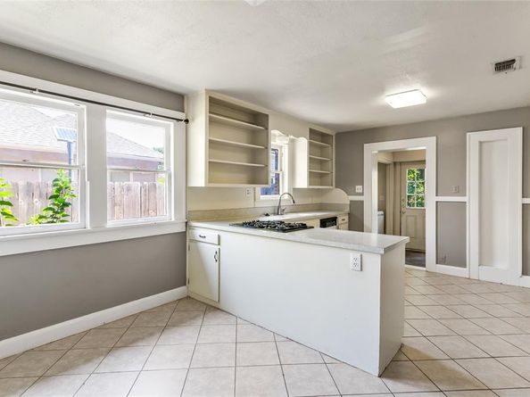 2711  Greene Avenue , Fort Worth Texas 76109