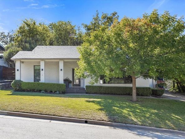 6121  Sharon Road , Fort Worth Texas 76116