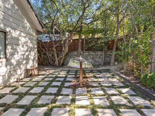 6121  Sharon Road , Fort Worth Texas 76116