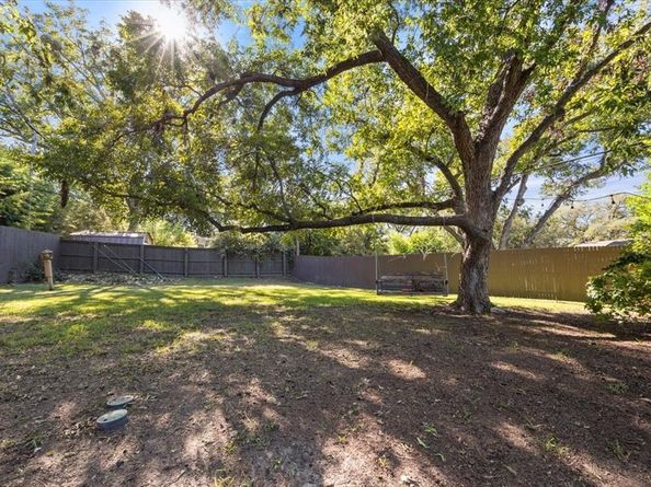 6121  Sharon Road , Fort Worth Texas 76116