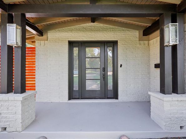 9918  Coldwater Circle , Dallas Texas 75228