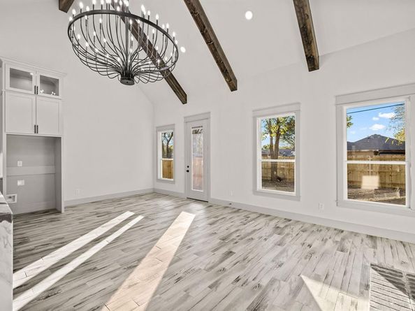 3707 N Elm Street , Fort Worth Texas 76106