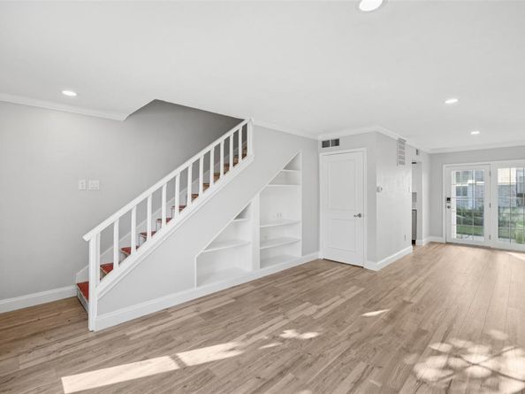 5881  Preston View Boulevard  131, Dallas Texas 75240