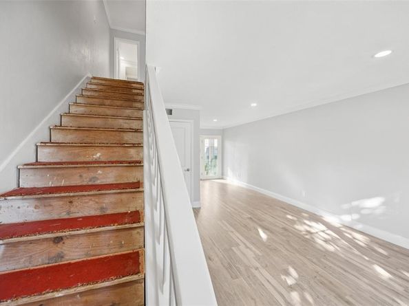 5881  Preston View Boulevard  131, Dallas Texas 75240