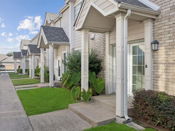 5881  Preston View Boulevard  131, Dallas Texas 75240