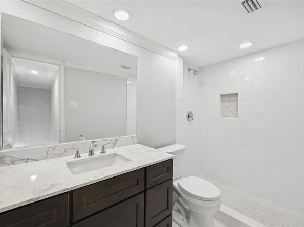 5881  Preston View Boulevard  131, Dallas Texas 75240