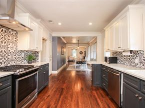 1951  College Avenue , Fort Worth Texas 76110