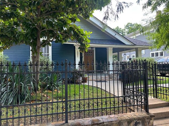 1951  College Avenue , Fort Worth Texas 76110