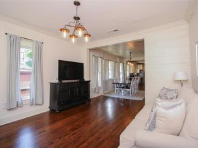 1951  College Avenue , Fort Worth Texas 76110
