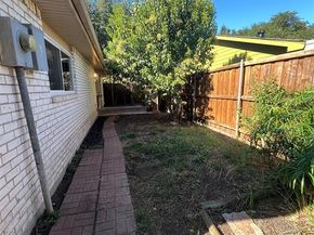 2710  Branch Oaks Drive , Garland Texas 75043