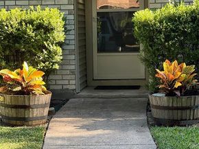 2710  Branch Oaks Drive , Garland Texas 75043