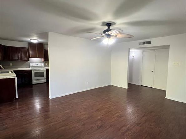 2710  Branch Oaks Drive , Garland Texas 75043
