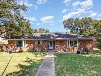 2015  Woods Drive 