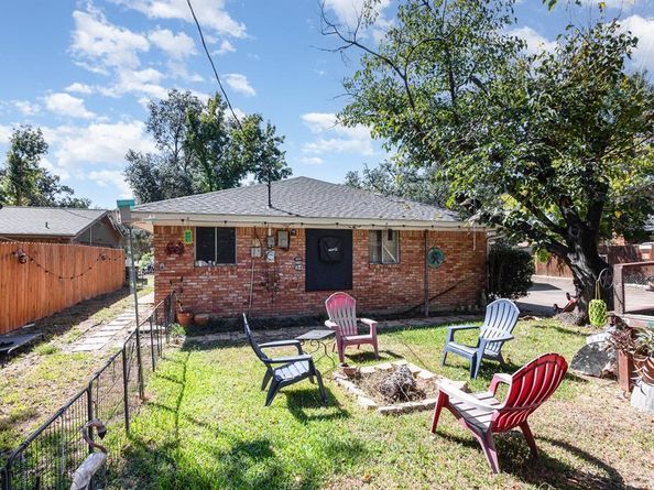 2015  Woods Drive , Arlington Texas 76010