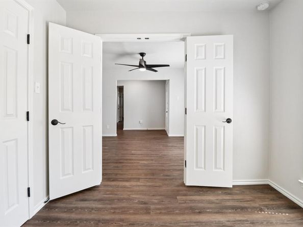 1007  HILLSDALE Drive , Richardson Texas 75081