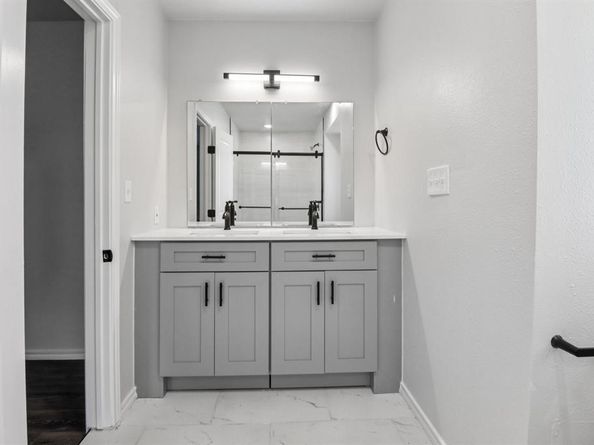 1007  HILLSDALE Drive , Richardson Texas 75081