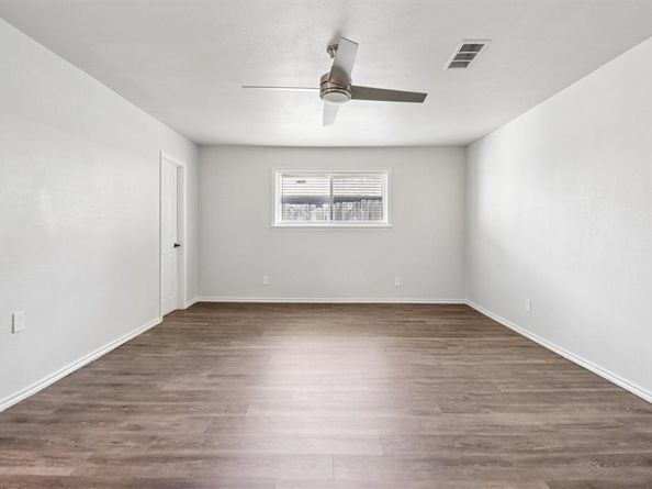 1007  HILLSDALE Drive , Richardson Texas 75081
