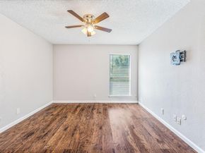 1204  Harwell Drive  2124, Arlington Texas 76011