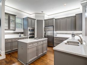 2420  Hugo Street  2, Dallas Texas 75204