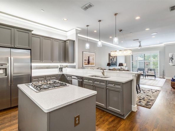 2420  Hugo Street  2, Dallas Texas 75204