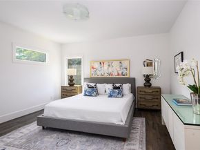 3817  Meadowdale Lane , Dallas Texas 75229