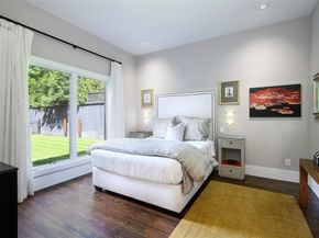 3817  Meadowdale Lane , Dallas Texas 75229