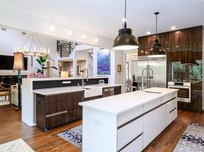 3817  Meadowdale Lane , Dallas Texas 75229