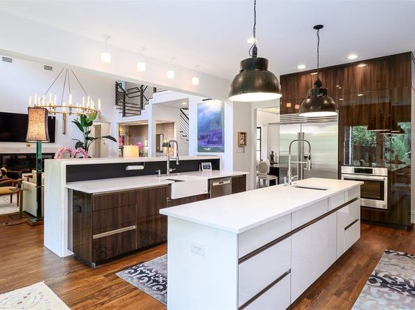 3817  Meadowdale Lane , Dallas Texas 75229