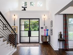 3817  Meadowdale Lane , Dallas Texas 75229