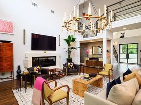 3817  Meadowdale Lane , Dallas Texas 75229
