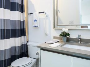 3817  Meadowdale Lane , Dallas Texas 75229