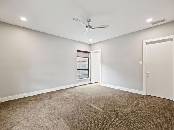 3866  Lively Lane , Dallas Texas 75220