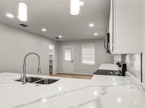 1021  Willow Tree Drive , McKinney Texas 75071