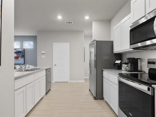 3045  PECAN FARM Lane , Fort Worth Texas 76140