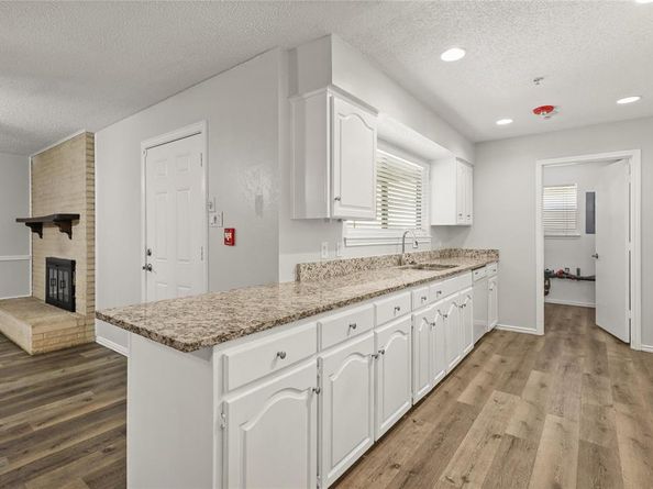 6901  Wicks Trail , Fort Worth Texas 76133