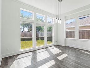 1916  Shaw Street , Dallas Texas 75212