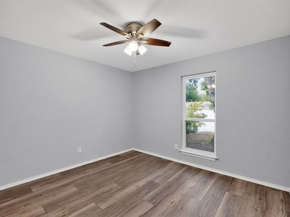 5717  Macrae Street , Haltom City Texas 76148