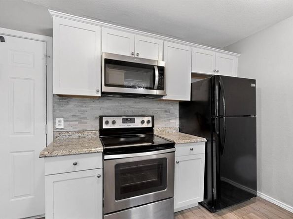 5717  Macrae Street , Haltom City Texas 76148