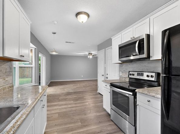 5717  Macrae Street , Haltom City Texas 76148