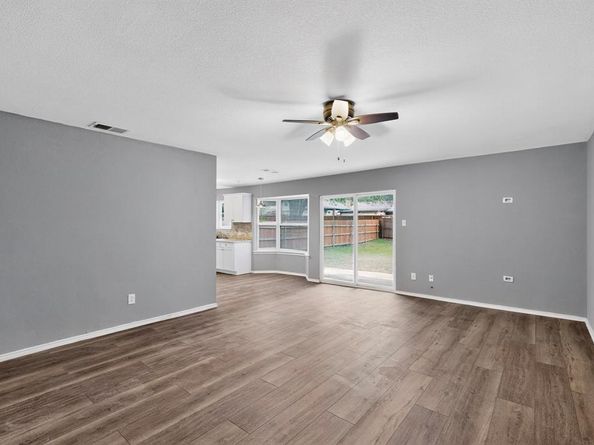 5717  Macrae Street , Haltom City Texas 76148