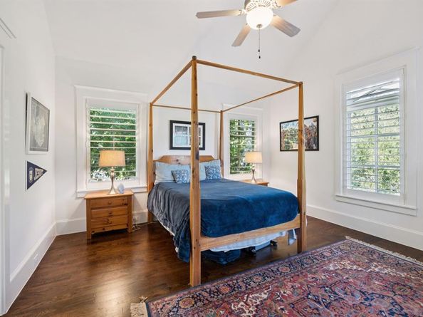 7518  Centenary Avenue , Dallas Texas 75225
