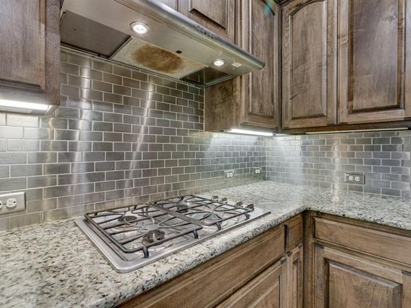 924  Via Barcelona  , Mesquite Texas 75150