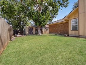 1104  Lock Ridge , McKinney Texas 75069