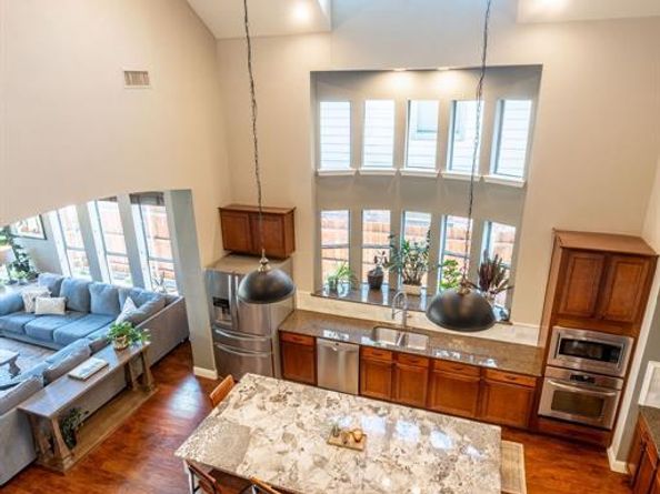 3325  Count Drive , Fort Worth Texas 76244
