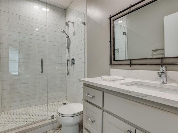4223  Buena Vista Street  1, Dallas Texas 75205