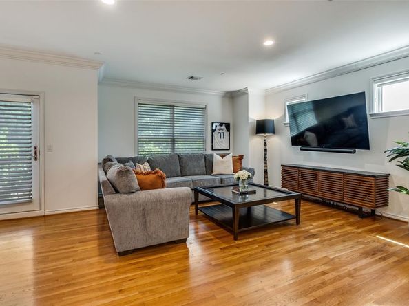 4223  Buena Vista Street  1, Dallas Texas 75205